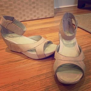 OTBT nude wedge sandals